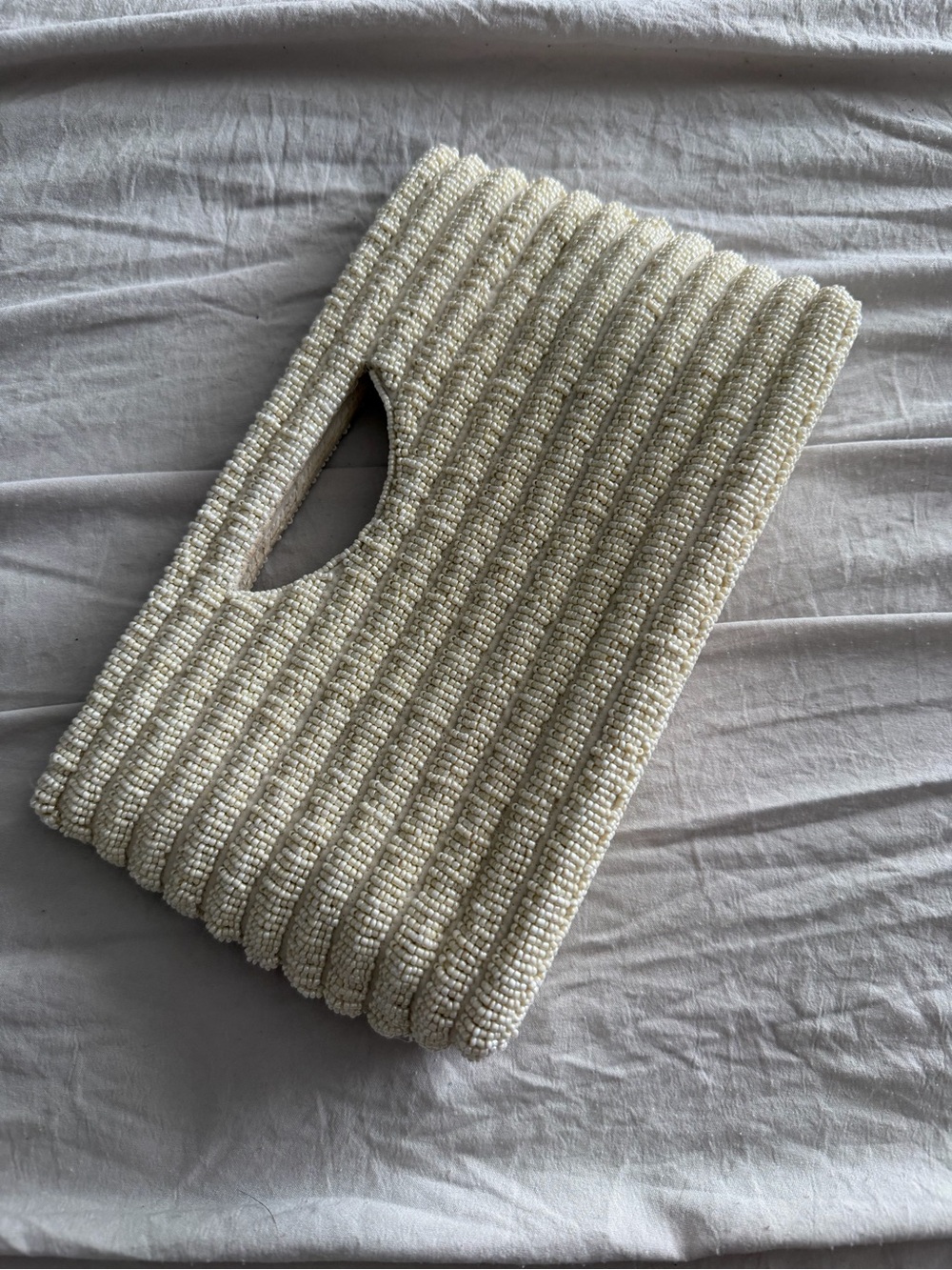 Antik Kraft Cream Beaded Clutch with Gold Chain - Picture 10 of 16